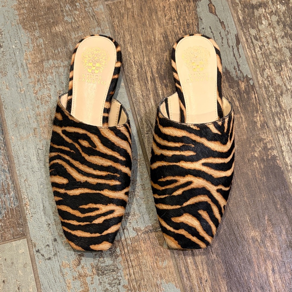 Vince Camuto Black and Tan Animal Print Mules